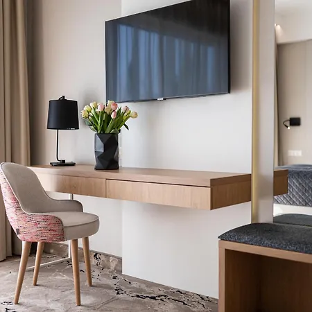 Imperiall & Medispa Hotel