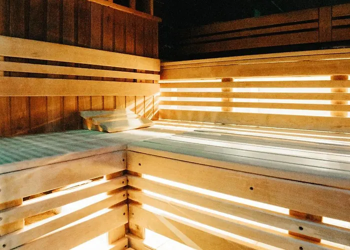 מלון Imperiall & Medispa אוסטרוני מורסקי